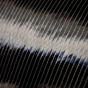 Carbon-gewebe Triaxial (0/-45/+45°) 800 g/m2 SPOT, 125 cm