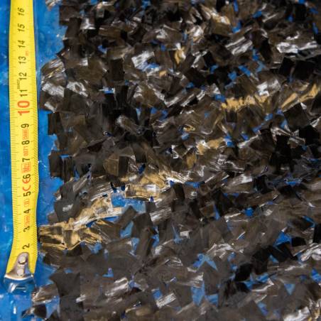 300 g/m2 Prepreg de carbono forjado SM 520 12K ZH C12mm- X1 120BS 42%RW, largura 120 cm