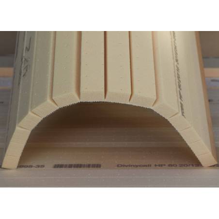 Espuma de PVC Divinycell H80 PFC ODC  20 mm / perforado y cortes en una dirección