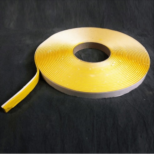 Mastic à proximité du sac d'aspirateur LSM7000 (haute température)