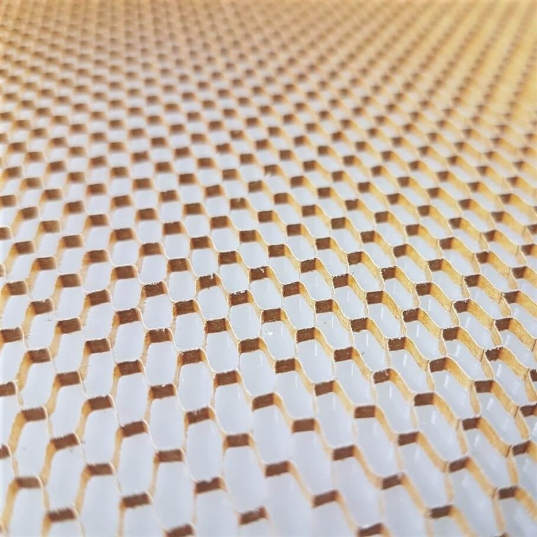 Aramid Honeycomb 29 kg/cbm, thickness 2 mm, OX (over expanded)
