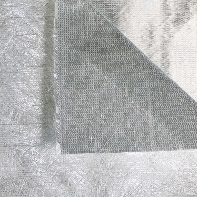 Komplexe glasfaser-Triaxial - 800 g/m2 (0 ° /+45 ° /-45°) / Mat 100 g/m2