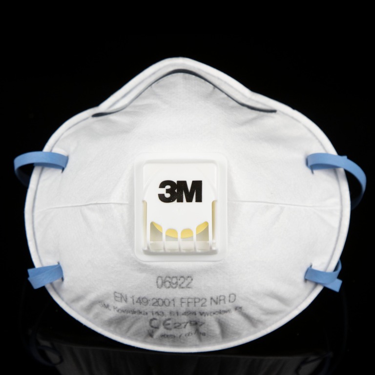 Mascarilla desechable 3M con válvula de protección FFP2