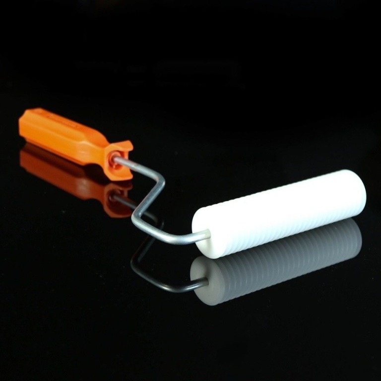 Aluminum Rollers to Remove Air from Sturdier Fabrics and Laminations