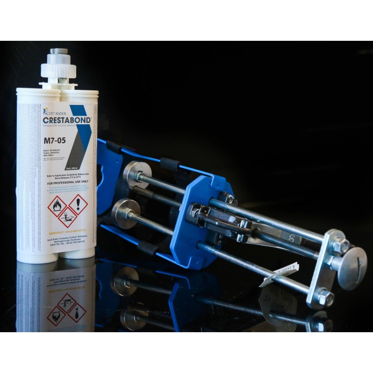 Aluminum gun for manual application for 400 ml Crestabond M7