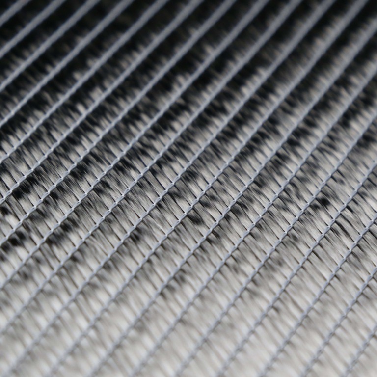 Tessuto di carbonio Biassiale +45 ° /-45 ° C-PLY™ SP BX 300 C2,5 24K T620S 300 g/m2, larghezza 127 cm (SPOT)